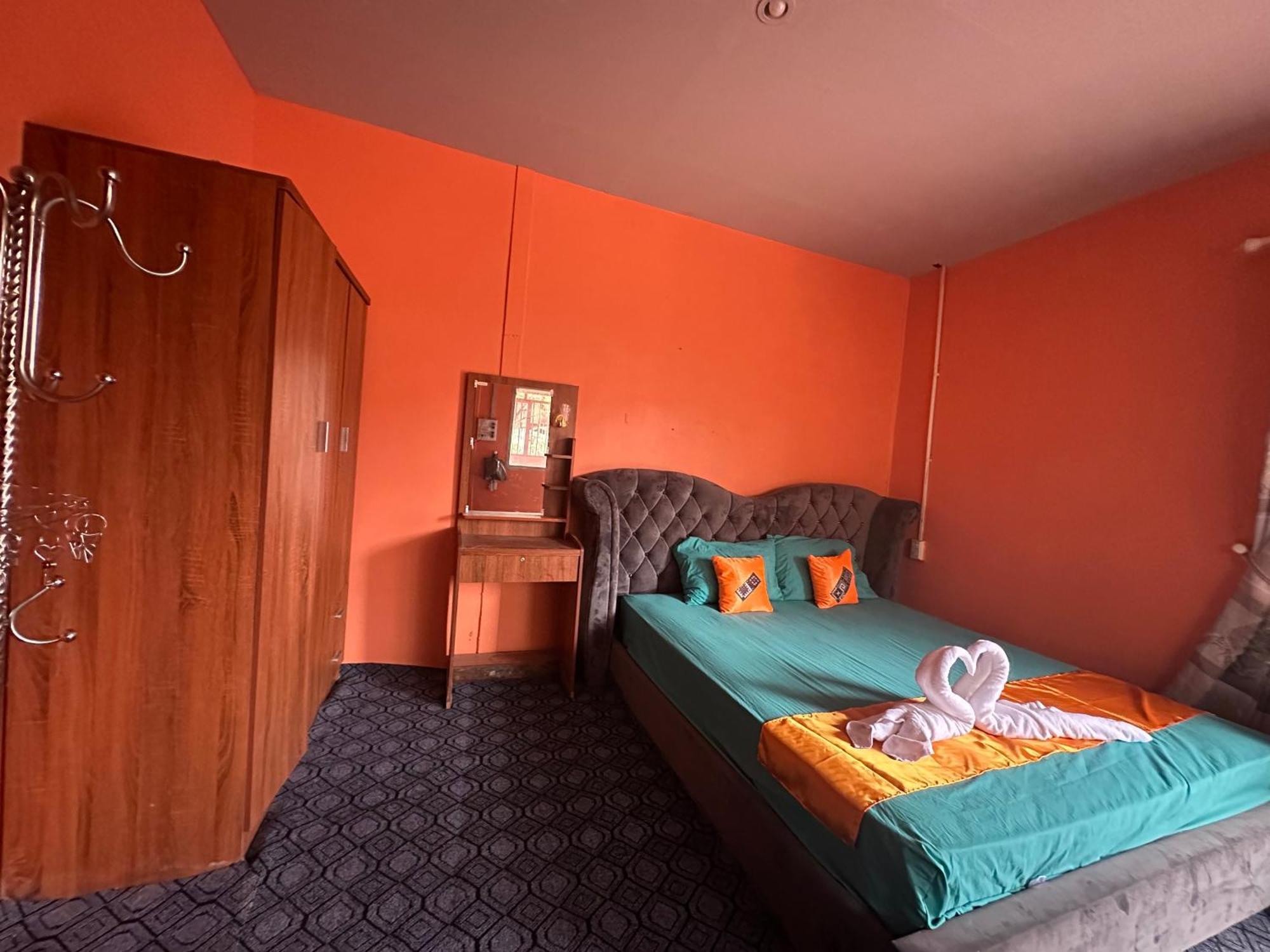Heaven Guesthouse Паксе Екстериор снимка