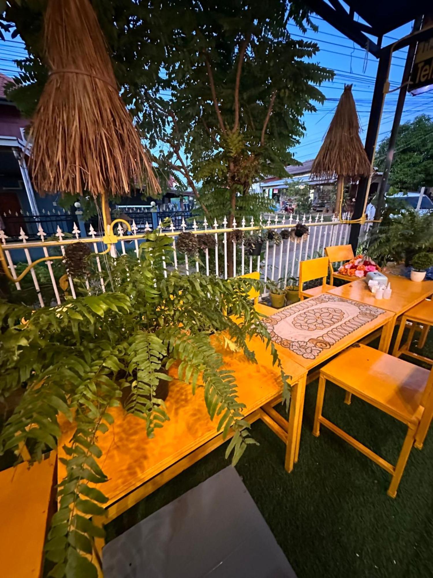 Heaven Guesthouse Паксе Екстериор снимка